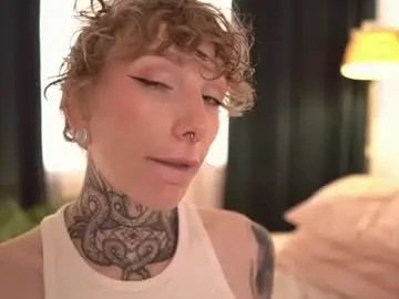 Chaturbate Sex Chat of fuckingtoy_