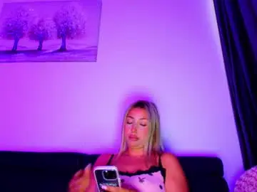 Chaturbate Watch Live Sex Cams of abella_soleill