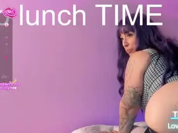 Chaturbate Free Live Porn of carmillaross