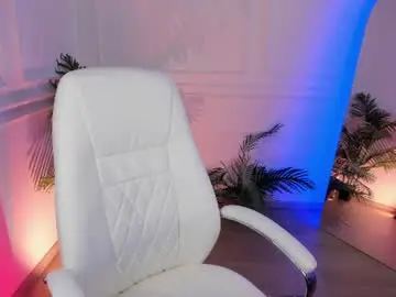 Chaturbate Free Porn Cam of stella_la_la