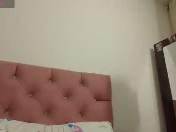 Chaturbate Adult Webcams of aurora_petit_
