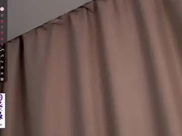 Chaturbate Live Sex Cam of sweetyoops