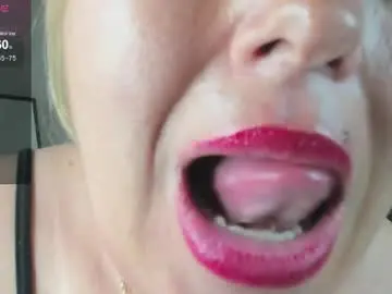 Chaturbate Nude Webcam of dabby_dark