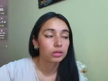 Chaturbate Live Sex Cam of vallery_evanss