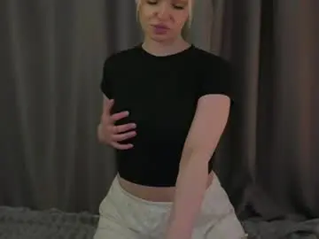 Chaturbate Sex Cam of vivid_girls