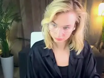 Chaturbate Sex Chat of noramoreau