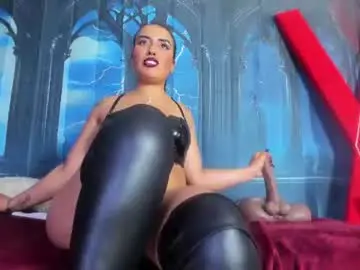 Chaturbate Free Live Porn of meliizaqueen_