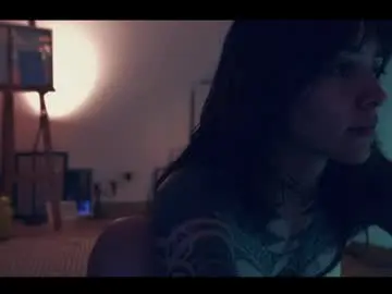 Chaturbate Live Sex Cam of artgea