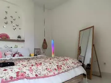 Chaturbate Best live sex cam show of keirasworld