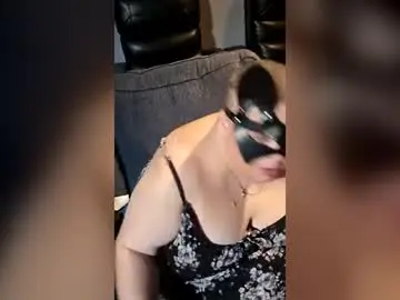 Chaturbate Live Sex Cam of miss_ella_rose