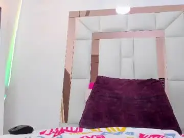 Chaturbate Adult Webcams of lia_antonella69