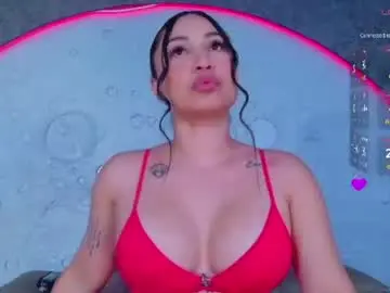 Chaturbate Watch Live Sex Cams of reiinachloe