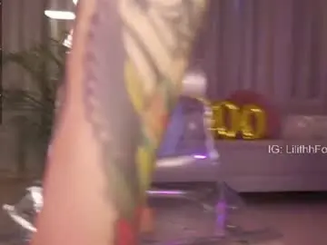 Chaturbate Live Sex Cam of lilithhfosterr