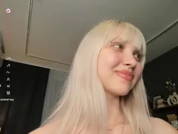 Chaturbate Nude Webcam of _shiningstar