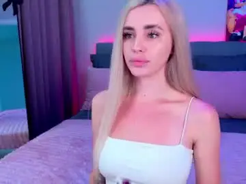 Chaturbate Nude Webcam of rossy_x_