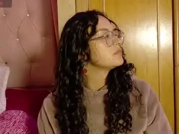 Chaturbate Nude Webcam of manumeow_