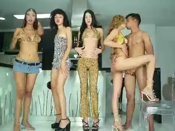 Chaturbate Free Porn Cam of your_dolls