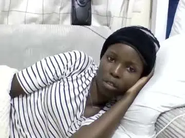 Chaturbate Live Sex of pretty_petite_ebony
