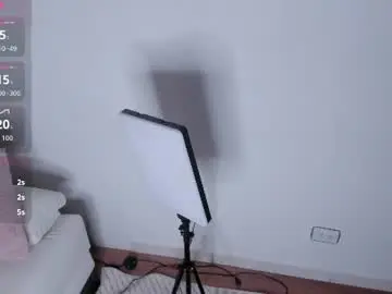 Chaturbate Best live sex cam show of dafne_hillss