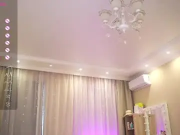 Chaturbate Free Porn Cam of queenelia