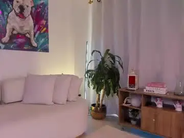 Chaturbate Live Sex Cam of nemisha