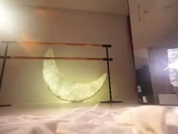 Chaturbate Live Sex Cam of _meganmeow_