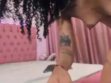 Chaturbate Live Sex of mazeekiin