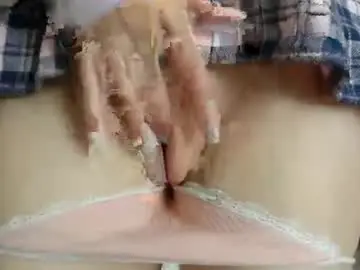 Chaturbate Live Porn of single_fox_4u