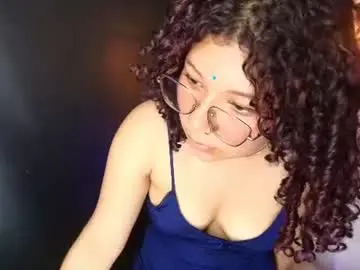 Chaturbate Adult Video Chat of _violet_curly