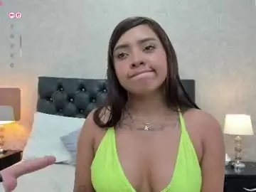 Chaturbate Live Porn of emili_lenus
