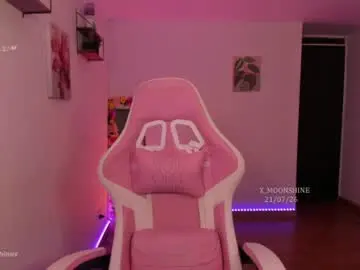 Chaturbate Nude Webcam of x_moonshine