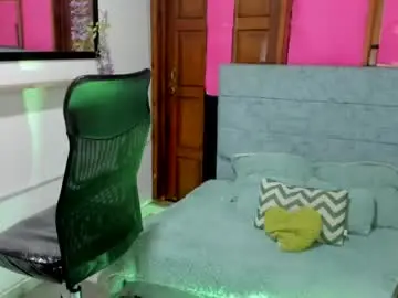 Chaturbate Sex Chat of julieta_star69