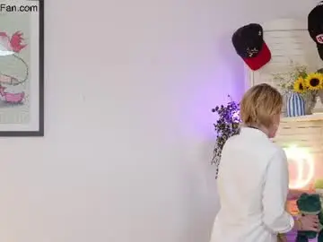 Chaturbate Live Sex of island_peach
