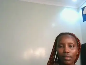 Chaturbate Free Porn Cam of petite_luxe1