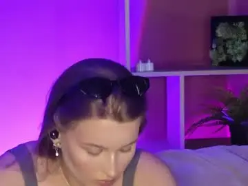 Chaturbate Live Sex of _watchmesmile_