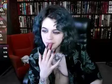 Chaturbate Adult Webcam of noellegothicshadow