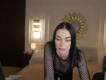 Chaturbate Nude Webcam of kira0541