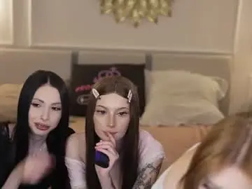Chaturbate Sex Cam of kira0541