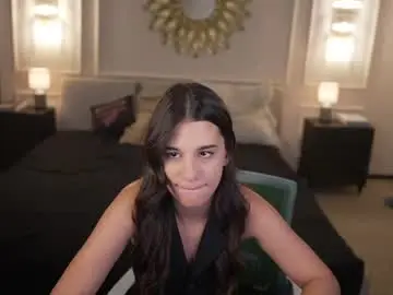 Chaturbate Live Sex Cam of kira0541