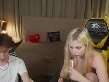 Chaturbate Sex Chat of kira0541