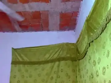 Chaturbate Live Porn of squirt_dirty_anal