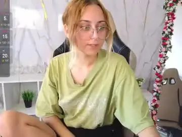 Chaturbate Sex Cam of hollyy_pollyyyy