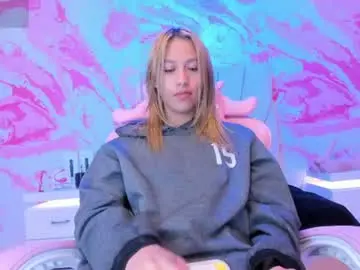 Chaturbate Live Sex Cam of mia31vega