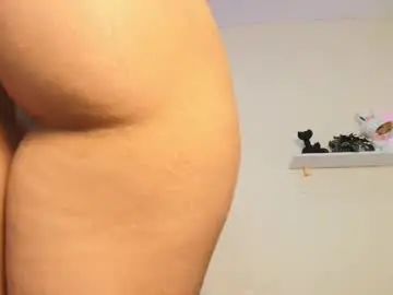 Chaturbate Live Sex Cam of mary_cute9