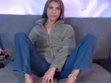 Chaturbate Watch Live Sex Cams of sophysomers