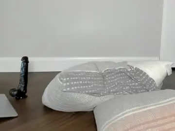 Chaturbate Nude Webcam of bigtroublelittlechina