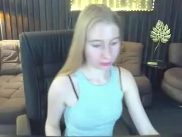 Chaturbate Adult Webcams of alina__blonde