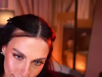 Chaturbate Live Sex Cam of lunanight_