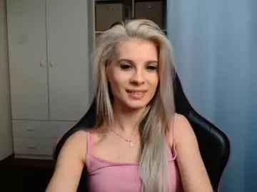 Chaturbate Adult Webcams of kristineamore