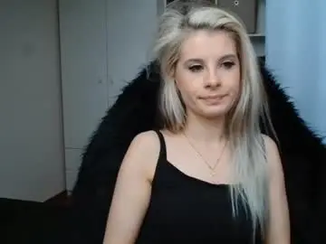 Chaturbate Sex Cam of kristineamore